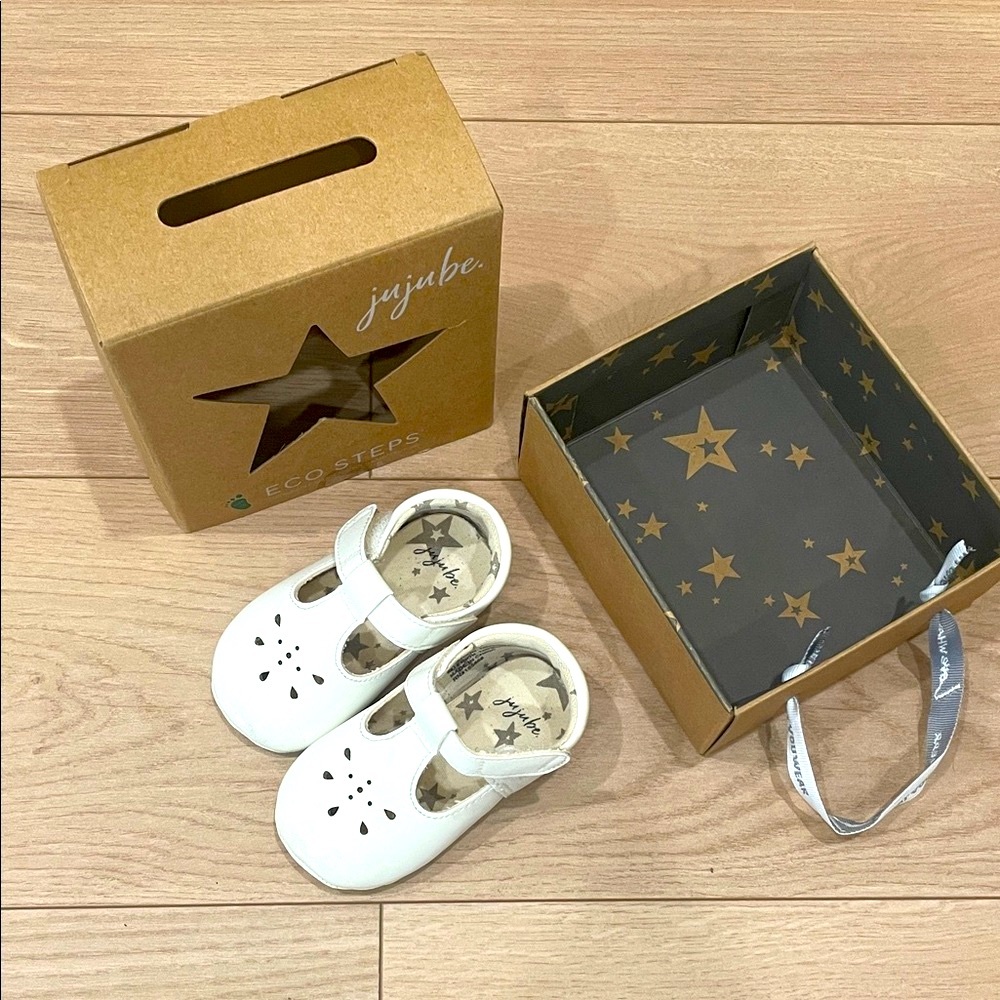 Ju-Ju-Be White Baby Walker Shoes